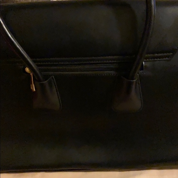 Purse - Picture 2 of 4